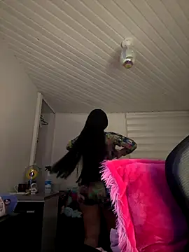 Snapshot of Anily_Lovely chatting on October 26, 2025, 2:28 am Anily Lovely online show from October 26, 2025, 2:28 am