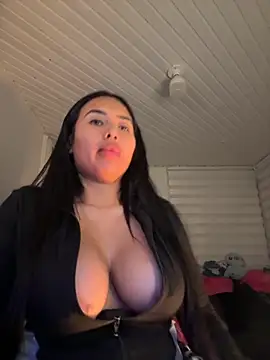 Snapshot of Anily_Lovely chatting on November 9, 2025, 10:52 pm Anily Lovely online show from November 9, 2025, 10:52 pm