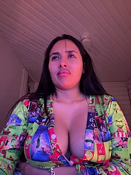 Snapshot of Anily_Lovely chatting on November 16, 2025, 12:49 am Anily Lovely online show from November 16, 2025, 12:49 am