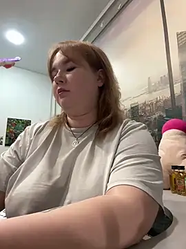 Snapshot of Emmy_Greis chatting on February 15, 2025, 7:39 pm Emmy Greis online show from February 15, 2025, 7:39 pm