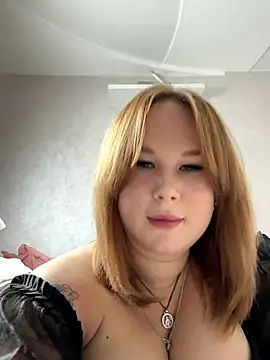 Snapshot of Emmy_Greis chatting on November 4, 2025, 6:51 pm Emmy Greis online show from November 4, 2025, 6:51 pm