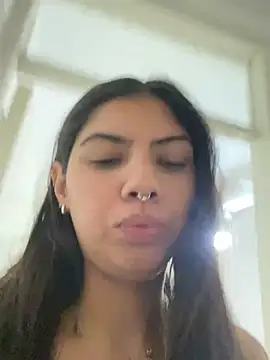 Argentiiniita online show from December 26, 2024, 9:47 pm