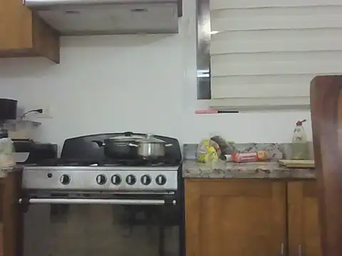 adele-33 online show from November 12, 2025, 1:06 am