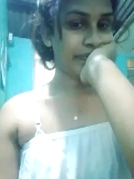 Snapshot of anusexygirl1 chatting on January 7, 2026, 10:07 am anusexygirl1 online show from January 7, 2026, 10:07 am