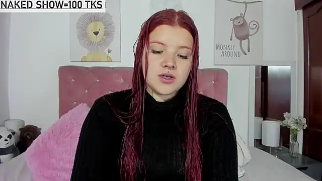 Snapshot of CelessteRedds chatting on February 21, 2025, 11:33 am CelessteRedds online show from February 21, 2025, 11:33 am