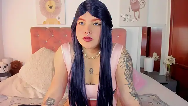 Snapshot of CelessteRedds chatting on February 25, 2025, 2:44 pm CelessteRedds online show from February 25, 2025, 2:44 pm