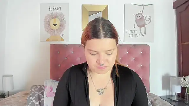 Snapshot of CelessteRedds chatting on October 8, 2025, 11:30 am CelessteRedds online show from October 8, 2025, 11:30 am