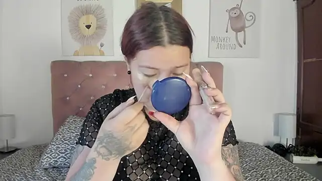 Snapshot of CelessteRedds chatting on January 9, 2026, 11:35 am CelessteRedds online show from January 9, 2026, 11:35 am