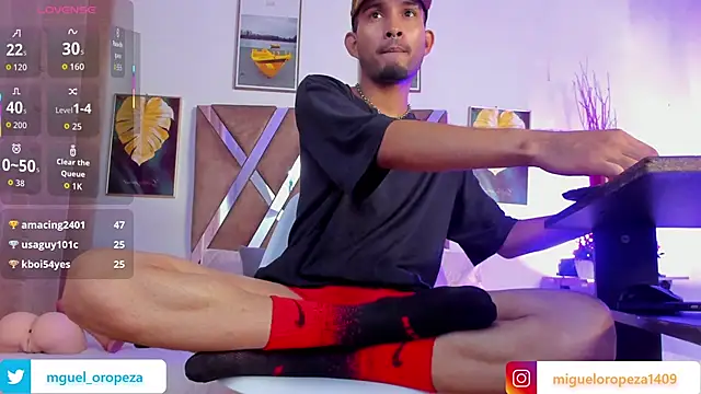 Snapshot of _miguel0 chatting on September 13, 2025, 3:01 pm miguel0 online show from September 13, 2025, 3:01 pm