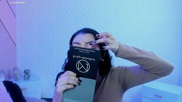 Snapshot of Violetaa_diazz chatting on February 14, 2026, 9:22 pm Violetaa diazz online show from February 14, 2026, 9:22 pm