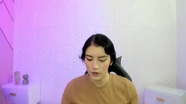 Snapshot of Violetaa_diazz chatting on March 4, 2026, 9:21 pm Violetaa diazz online show from March 4, 2026, 9:21 pm