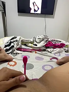 ANYLU19 online show from February 20, 2025, 3:12 am