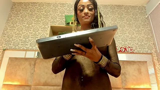 Asia smitth online show from December 12, 2024, 5:37 pm