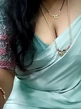 Snapshot of your-sameera chatting on February 5, 2025, 3:09 pm your-sameera online show from February 5, 2025, 3:09 pm