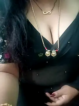 Snapshot of your-sameera chatting on February 7, 2025, 7:18 am your-sameera online show from February 7, 2025, 7:18 am