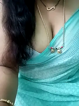 Snapshot of your-sameera chatting on February 17, 2025, 2:04 pm your-sameera online show from February 17, 2025, 2:04 pm