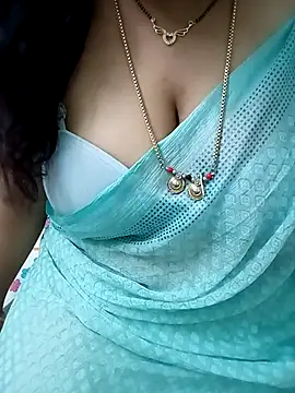 Snapshot of your-sameera chatting on February 20, 2025, 8:17 am your-sameera online show from February 20, 2025, 8:17 am