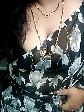 Snapshot of your-sameera chatting on February 22, 2025, 2:06 am your-sameera online show from February 22, 2025, 2:06 am