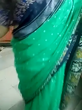 Snapshot of your-sameera chatting on March 10, 2025, 12:48 pm your-sameera online show from March 10, 2025, 12:48 pm