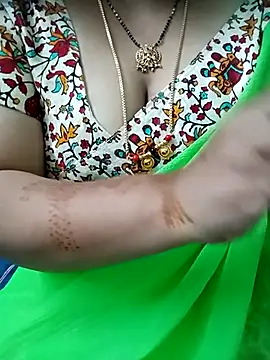 Snapshot of your-sameera chatting on March 18, 2025, 4:37 am your-sameera online show from March 18, 2025, 4:37 am