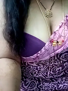 Snapshot of your-sameera chatting on March 19, 2025, 4:36 am your-sameera online show from March 19, 2025, 4:36 am