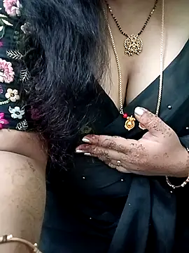 Snapshot of your-sameera chatting on March 21, 2025, 4:49 am your-sameera online show from March 21, 2025, 4:49 am