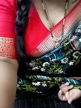 Snapshot of your-sameera chatting on October 6, 2025, 5:05 am your-sameera online show from October 6, 2025, 5:05 am