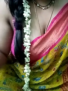 Snapshot of your-sameera chatting on October 7, 2025, 4:15 pm your-sameera online show from October 7, 2025, 4:15 pm