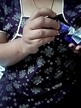 Snapshot of your-sameera chatting on October 11, 2025, 7:01 pm your-sameera online show from October 11, 2025, 7:01 pm