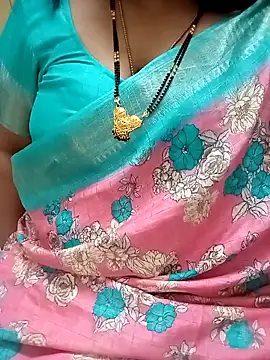 Snapshot of your-sameera chatting on October 13, 2025, 4:45 am your-sameera online show from October 13, 2025, 4:45 am