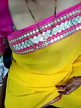 Snapshot of your-sameera chatting on October 22, 2025, 4:46 am your-sameera online show from October 22, 2025, 4:46 am