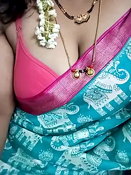 Snapshot of your-sameera chatting on November 10, 2025, 5:01 pm your-sameera online show from November 10, 2025, 5:01 pm