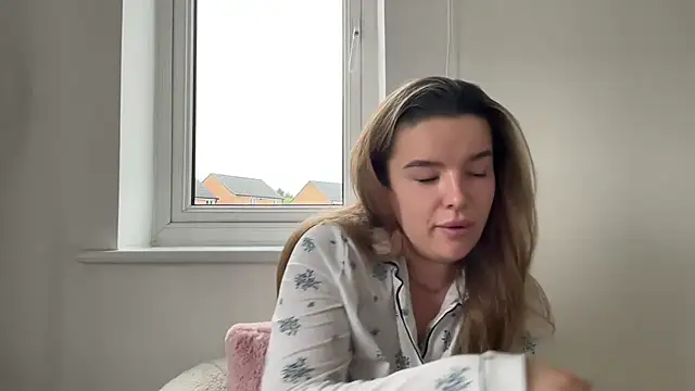 maisiesmithx online show from January 18, 2026, 1:26 pm