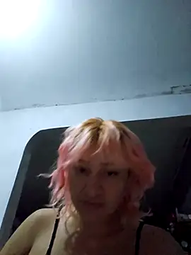 Snapshot of sadnessgyall chatting on September 21, 2025, 6:15 am sadnessgyall online show from September 21, 2025, 6:15 am