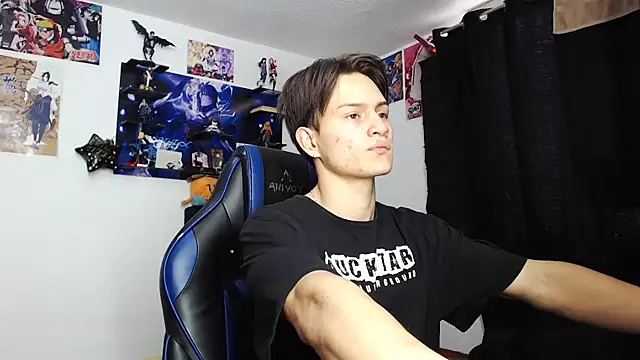 Snapshot of sr_jaeger chatting on October 20, 2025, 1:11 pm sr jaeger online show from October 20, 2025, 1:11 pm