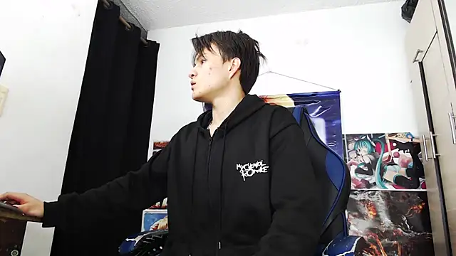 Snapshot of sr_jaeger chatting on November 8, 2025, 12:38 pm sr jaeger online show from November 8, 2025, 12:38 pm