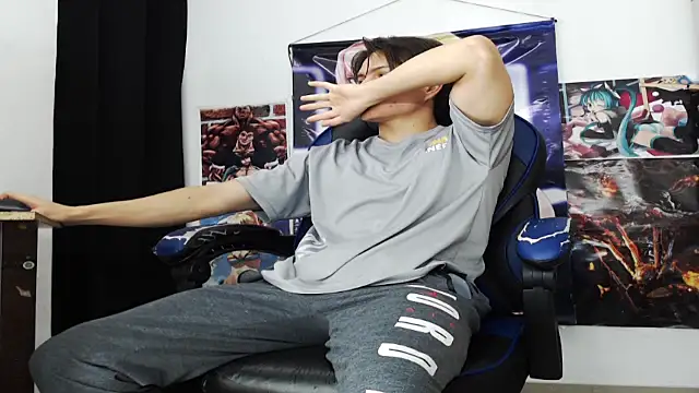 Snapshot of sr_jaeger chatting on November 24, 2025, 3:23 pm sr jaeger online show from November 24, 2025, 3:23 pm