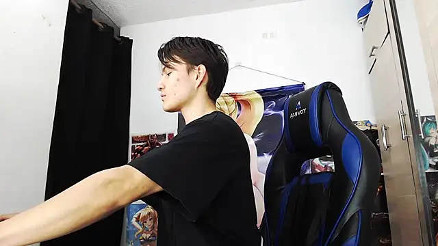 Snapshot of sr_jaeger chatting on November 29, 2025, 1:14 pm sr jaeger online show from November 29, 2025, 1:14 pm