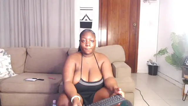 Snapshot of Aphrodite_92 chatting on September 21, 2025, 3:08 am Aphrodite 92 online show from September 21, 2025, 3:08 am