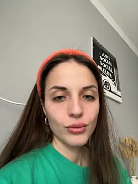 AmiLavs online show from January 17, 2025, 11:49 am