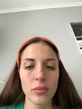 AmiLavs online show from January 18, 2025, 11:21 am