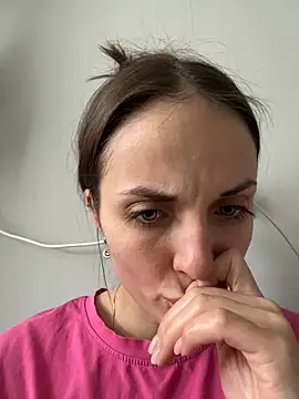 AmiLavs online show from February 17, 2025, 11:55 am