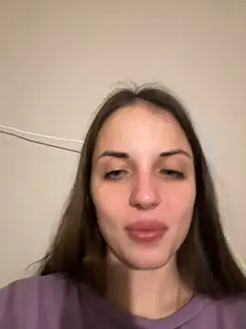 AmiLavs online show from February 26, 2025, 8:22 pm