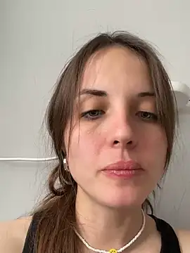 AmiLavs online show from March 16, 2025, 11:16 am