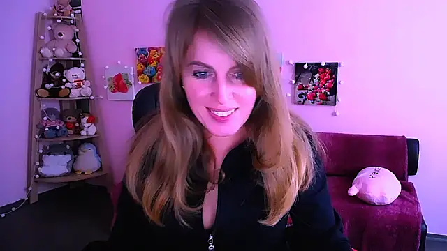 Hot Milady online show from February 16, 2026, 9:27 am