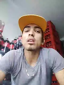 jeremy scott online show from January 30, 2025, 7:48 pm