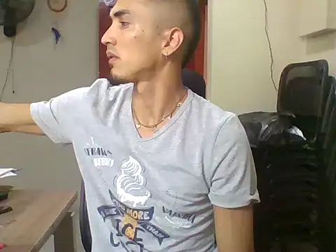 jeremy scott online show from February 28, 2026, 5:36 pm