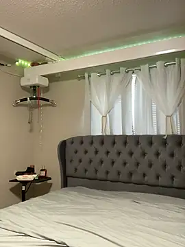 spicysugar74 online show from February 19, 2026, 6:04 pm