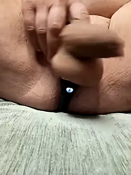 Snapshot of johngreece1 chatting on March 18, 2025, 6:04 pm johngreece1 online show from March 18, 2025, 6:04 pm