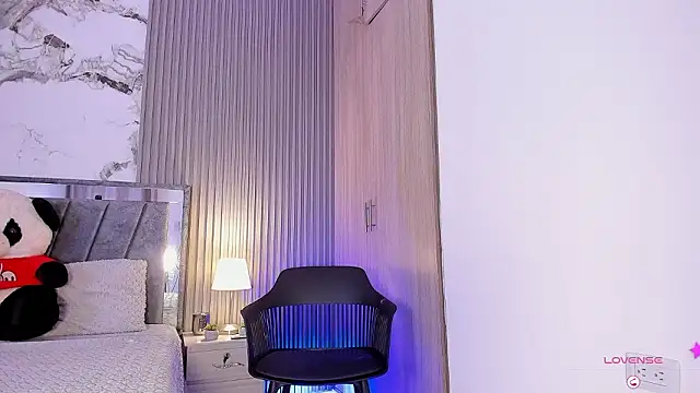 Snapshot of Pink_Jazmin chatting on February 10, 2026, 12:15 am Pink Jazmin online show from February 10, 2026, 12:15 am